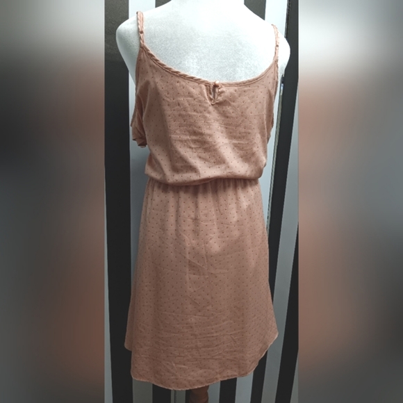 Lauren Conrad dress - Picture 12 of 14